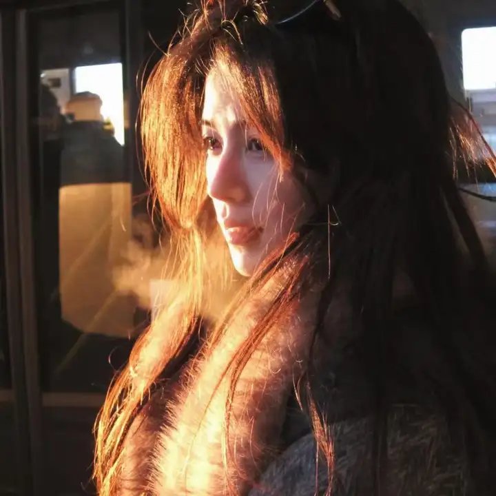 诈欺女王 海报
