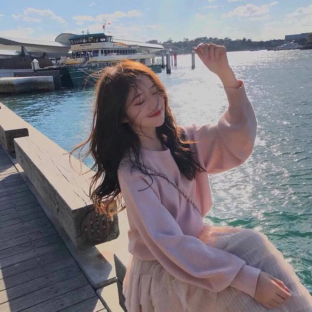 厄铃 海报